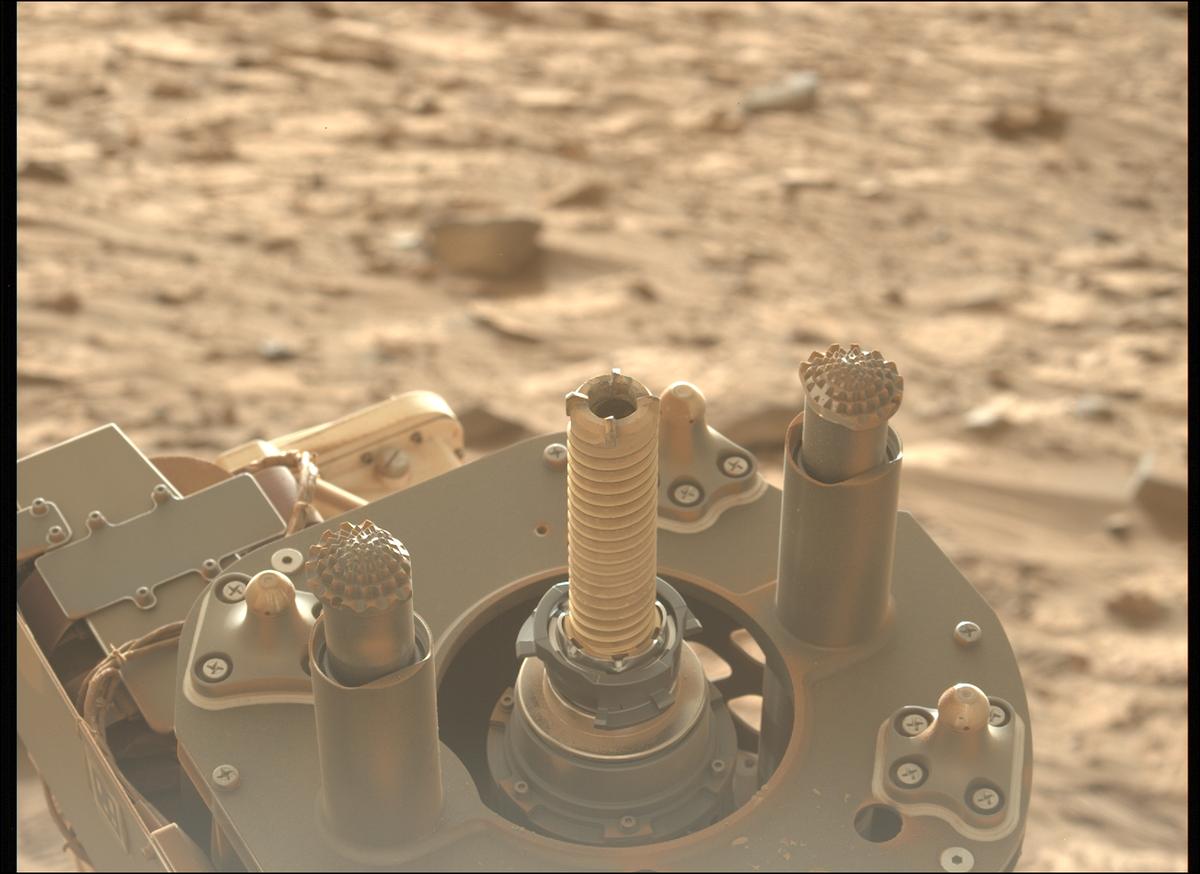 This image was taken by MCZ_LEFT onboard NASA's Mars rover Perseverance on Sol 1215