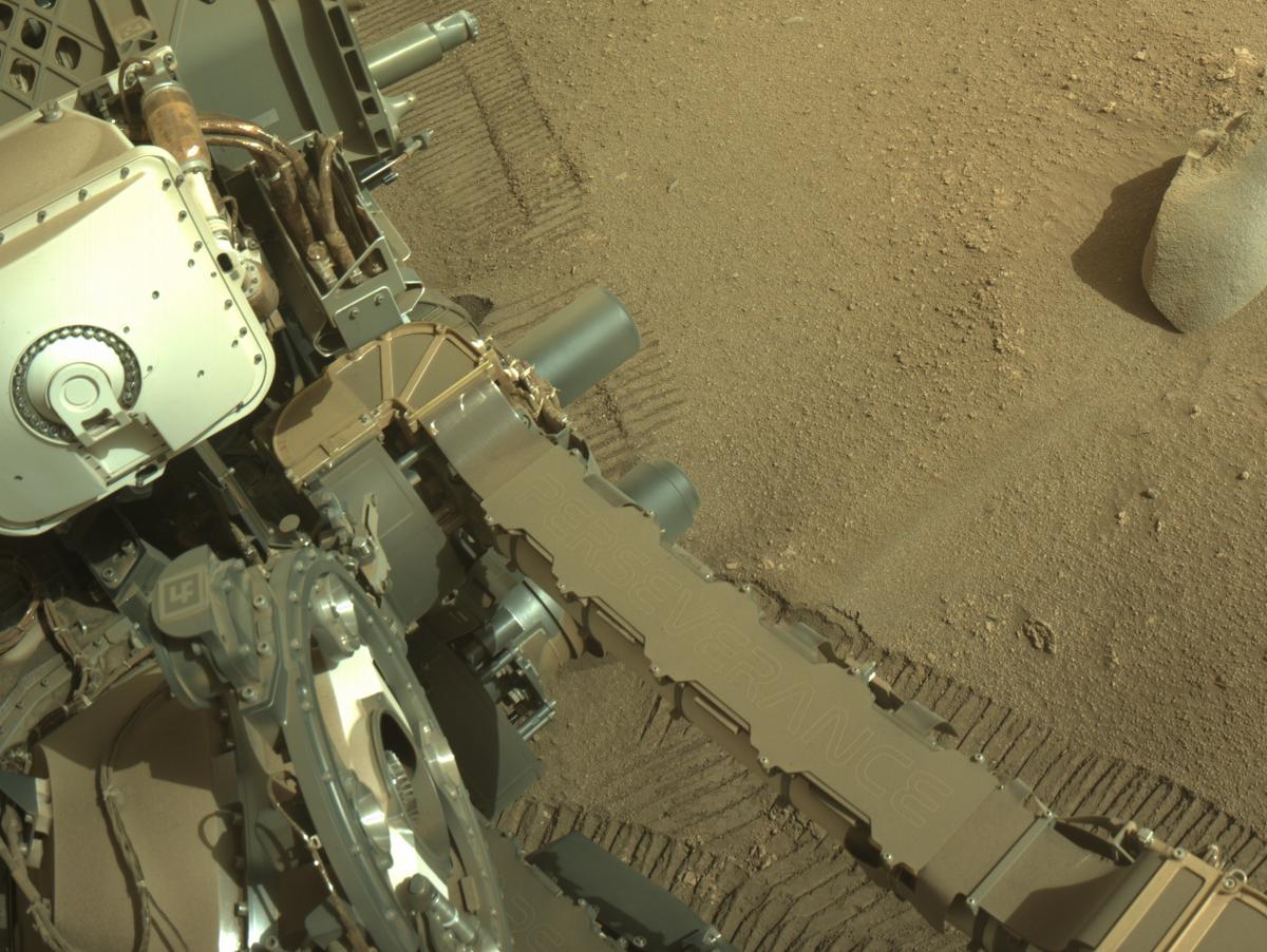 This image was taken by NAVCAM_RIGHT onboard NASA's Mars rover Perseverance on Sol 1226