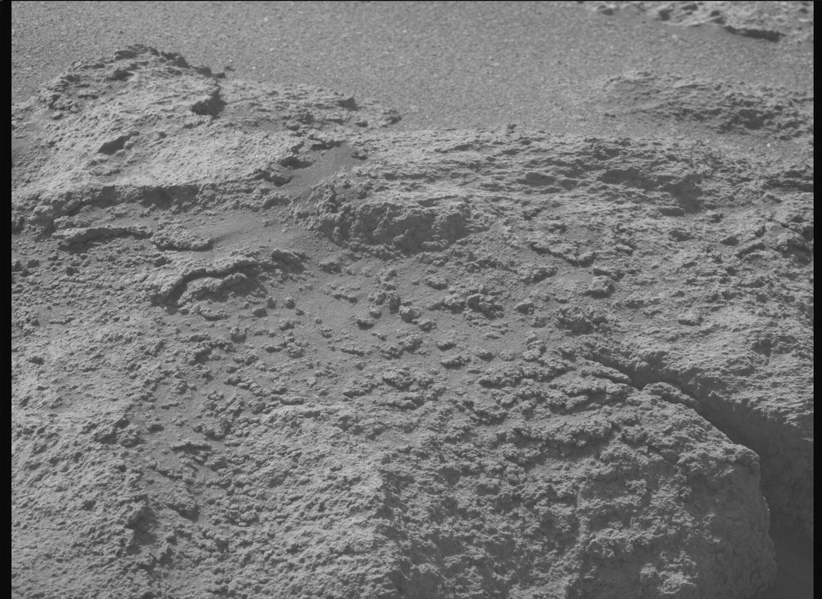 This image was taken by MCZ_LEFT onboard NASA's Mars rover Perseverance on Sol 1228