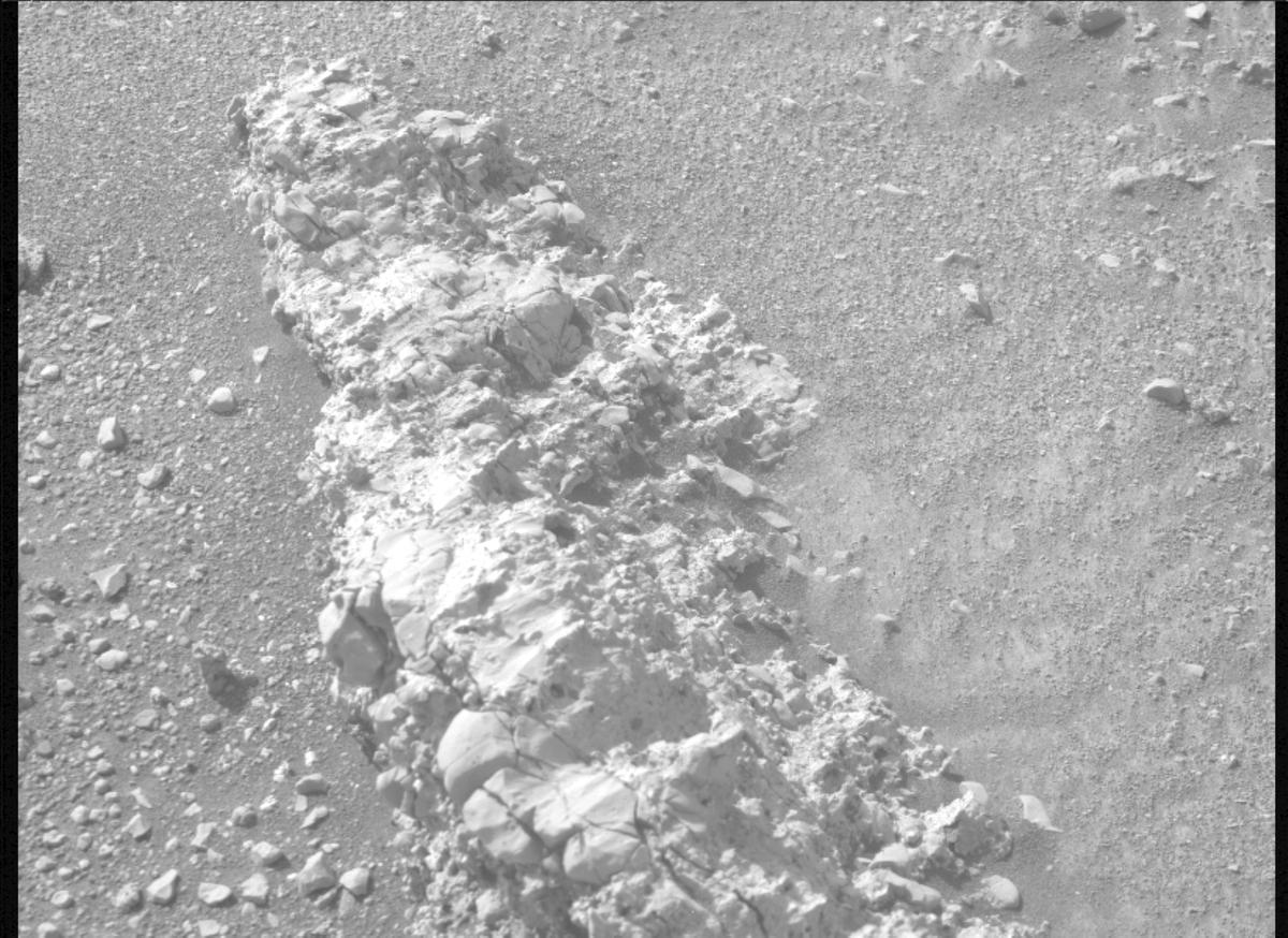 This image was taken by MCZ_RIGHT onboard NASA's Mars rover Perseverance on Sol 1228