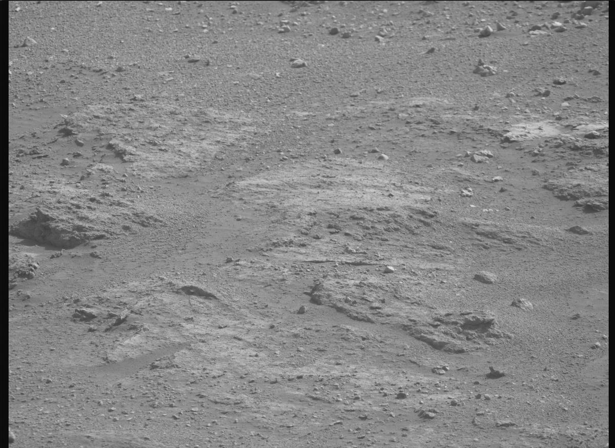 This image was taken by MCZ_RIGHT onboard NASA's Mars rover Perseverance on Sol 1240