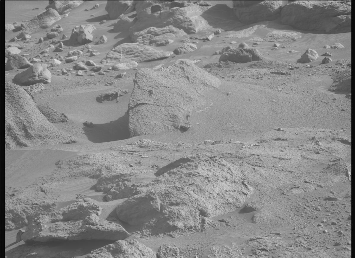 This image was taken by MCZ_LEFT onboard NASA's Mars rover Perseverance on Sol 1245