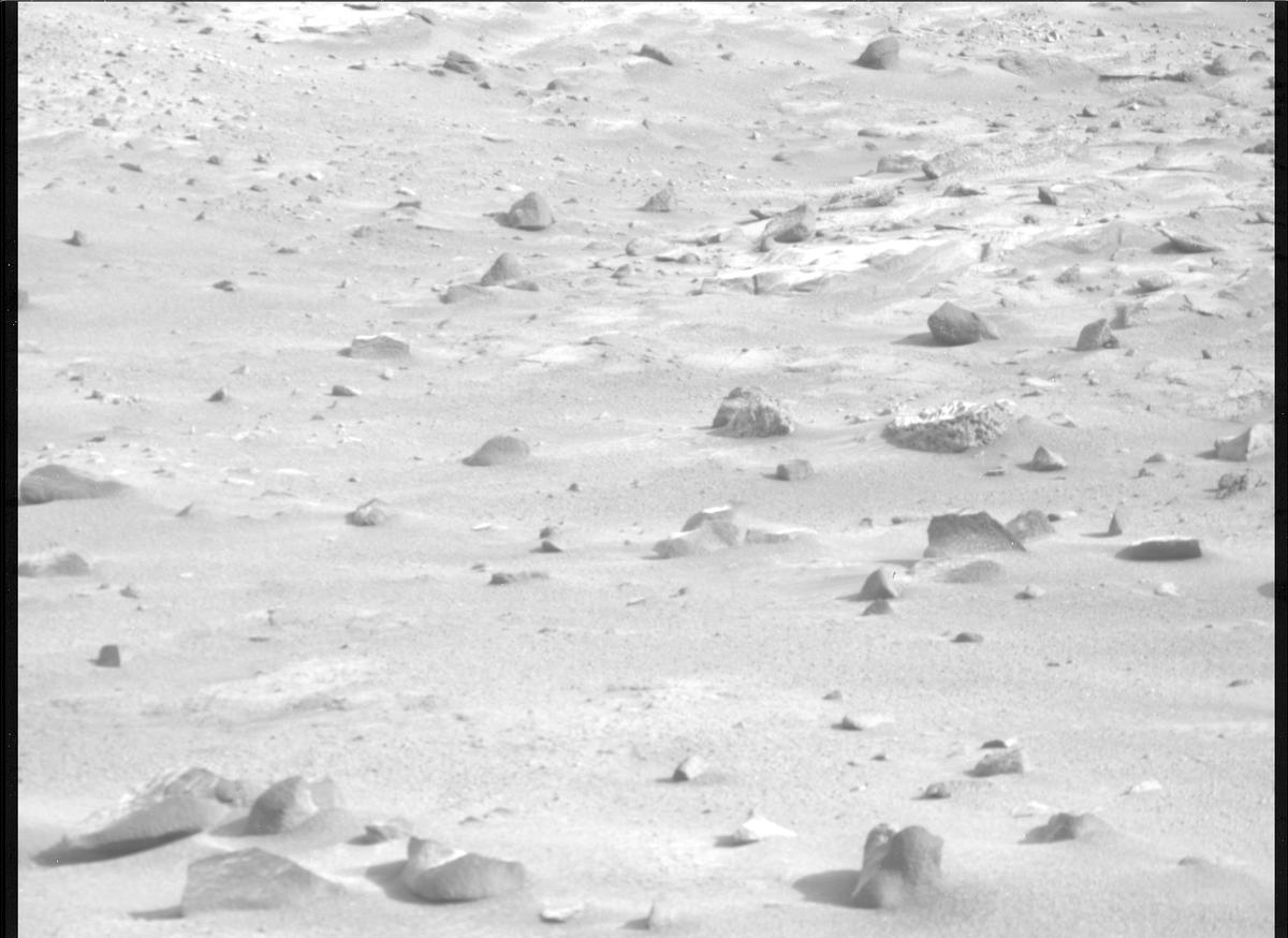 This image was taken by MCZ_RIGHT onboard NASA's Mars rover Perseverance on Sol 1248