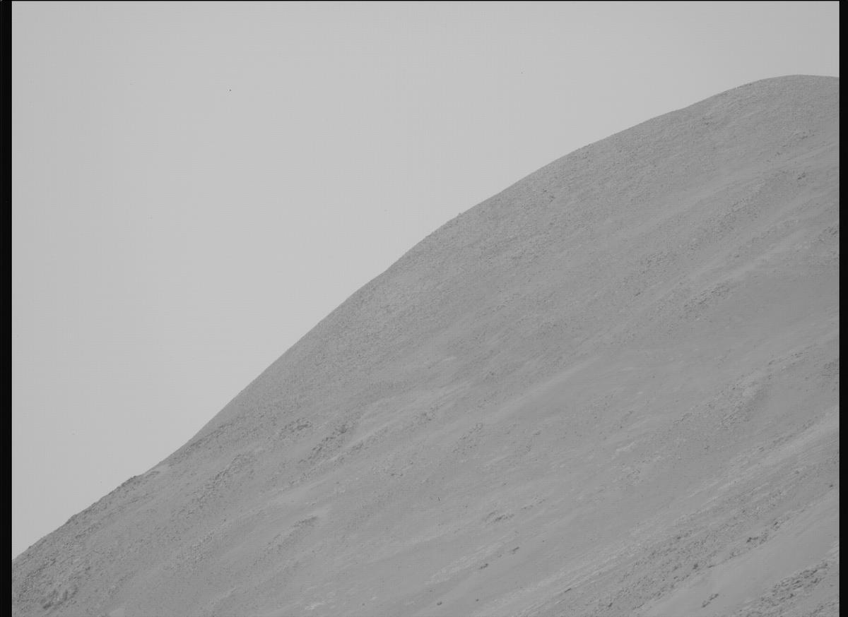 This image was taken by MCZ_LEFT onboard NASA's Mars rover Perseverance on Sol 1251