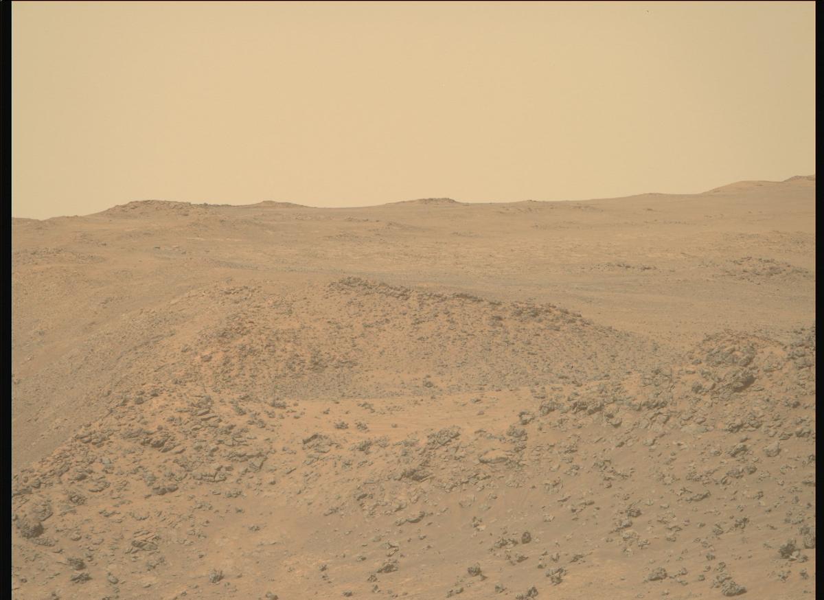 This image was taken by MCZ_RIGHT onboard NASA's Mars rover Perseverance on Sol 1251