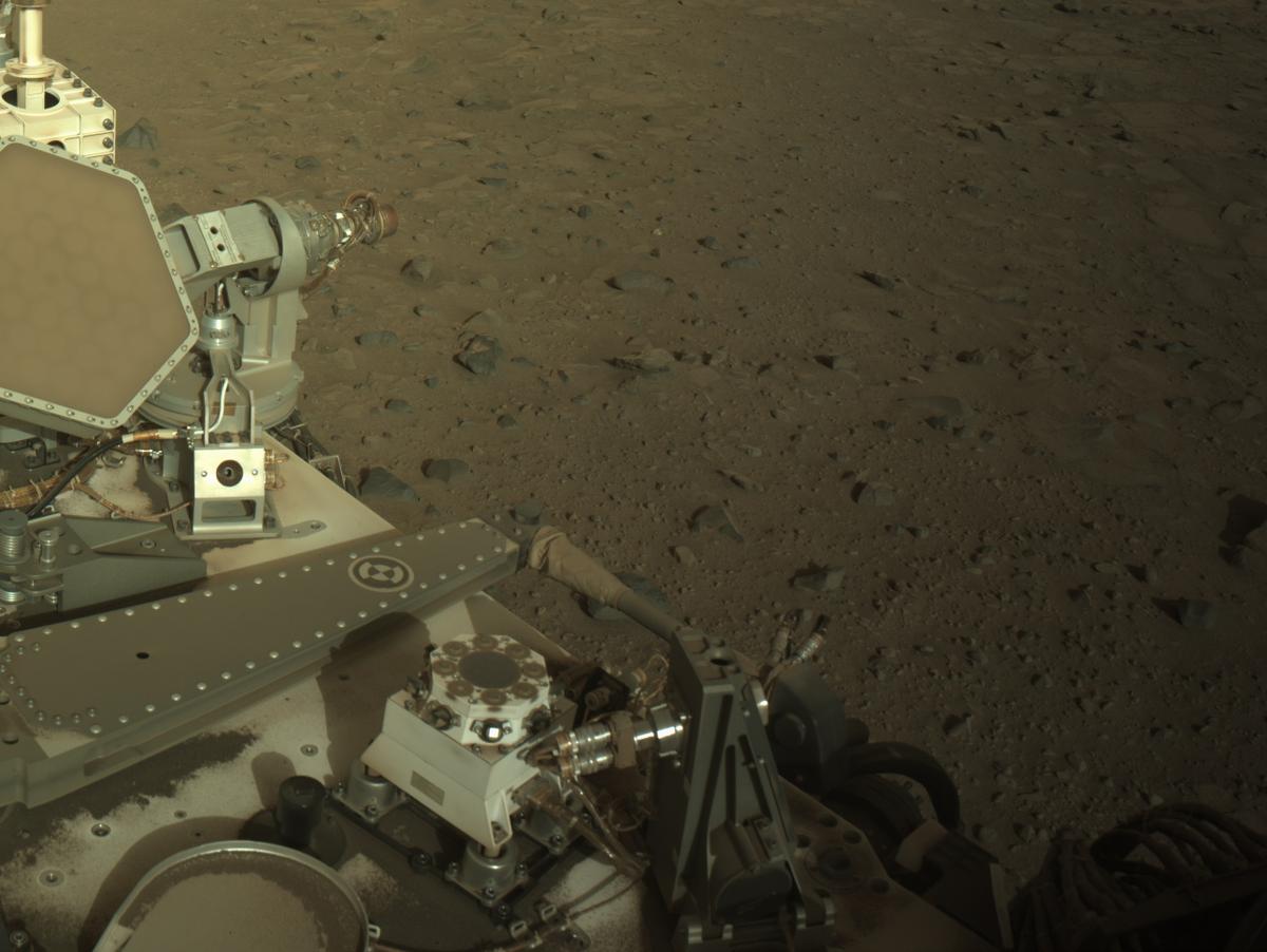 This image was taken by NAVCAM_RIGHT onboard NASA's Mars rover Perseverance on Sol 1252