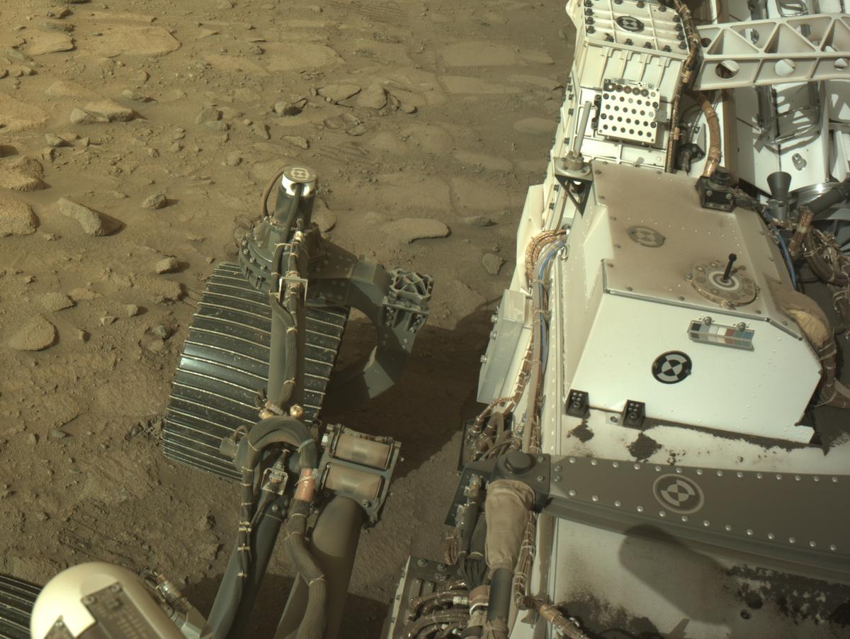 This image was taken by NAVCAM_LEFT onboard NASA's Mars rover Perseverance on Sol 1254