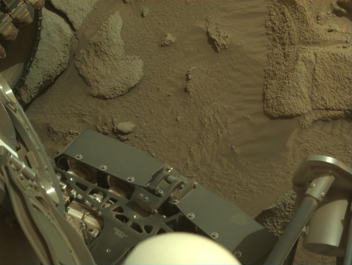 This image was taken by NAVCAM_RIGHT onboard NASA's Mars rover Perseverance on Sol 1257