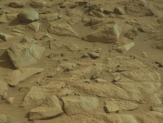 View image taken on Mars, Mars Perseverance Sol 1261: Right Navigation Camera (Navcam)