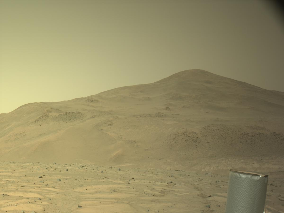 This image was taken by NAVCAM_LEFT onboard NASA's Mars rover Perseverance on Sol 1267