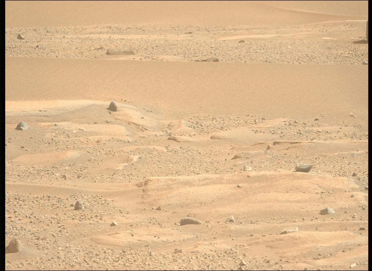 This image was taken by MCZ_LEFT onboard NASA's Mars rover Perseverance on Sol 1268