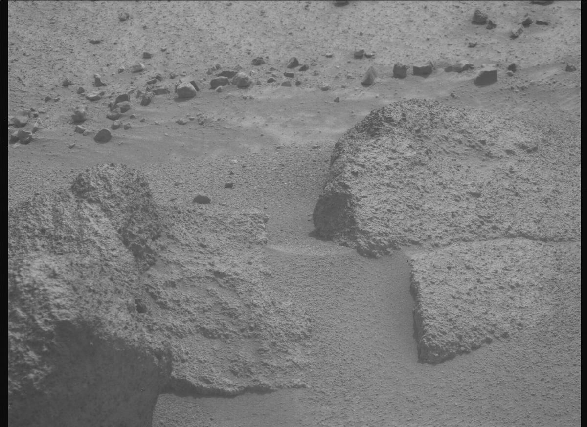 This image was taken by MCZ_RIGHT onboard NASA's Mars rover Perseverance on Sol 1269