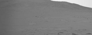 View image taken on Mars, Mars Perseverance Sol 1272: Right Navigation Camera (Navcam)