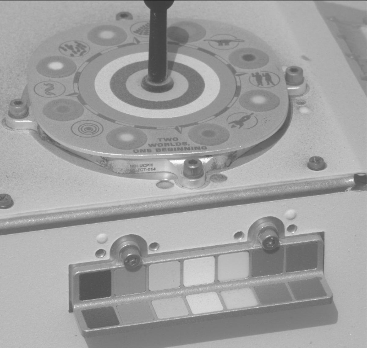 This image was taken by MCZ_LEFT onboard NASA's Mars rover Perseverance on Sol 1272