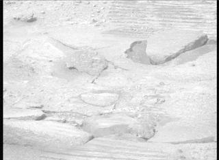 View image taken on Mars, Mars Perseverance Sol 1272: Right Mastcam-Z Camera