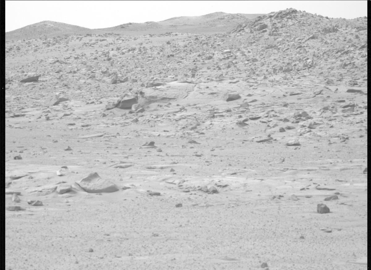 This image was taken by MCZ_LEFT onboard NASA's Mars rover Perseverance on Sol 1273