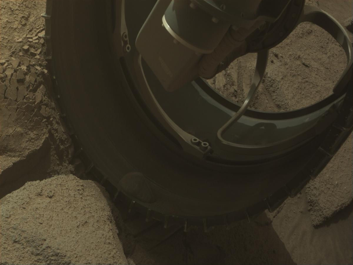 This image was taken by FRONT_HAZCAM_RIGHT_A onboard NASA's Mars rover Perseverance on Sol 1274