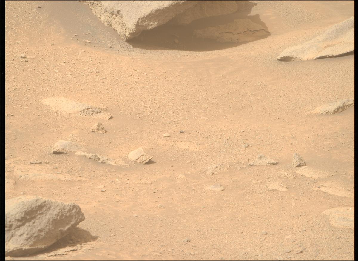 This image was taken by MCZ_RIGHT onboard NASA's Mars rover Perseverance on Sol 1277