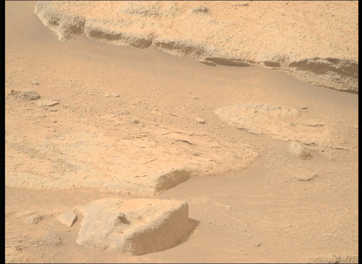 This image was taken by MCZ_RIGHT onboard NASA's Mars rover Perseverance on Sol 1277