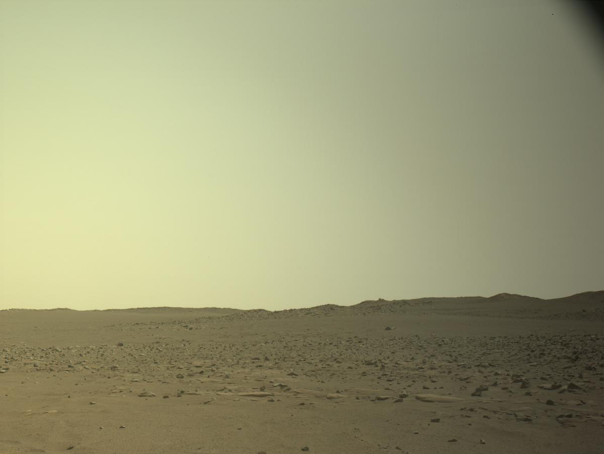This image was taken by NAVCAM_RIGHT onboard NASA's Mars rover Perseverance on Sol 1279