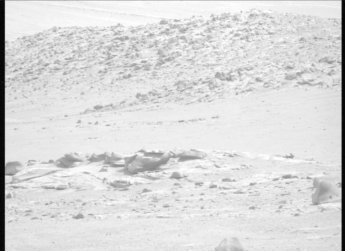 This image was taken by MCZ_LEFT onboard NASA's Mars rover Perseverance on Sol 1280