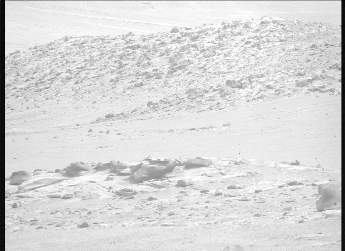 This image was taken by MCZ_RIGHT onboard NASA's Mars rover Perseverance on Sol 1280