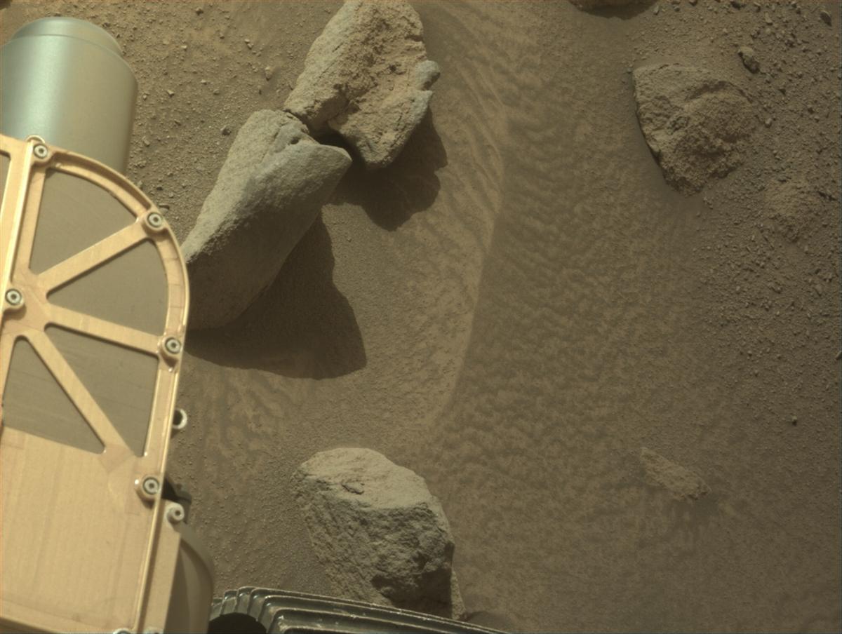 This image was taken by NAVCAM_LEFT onboard NASA's Mars rover Perseverance on Sol 1281