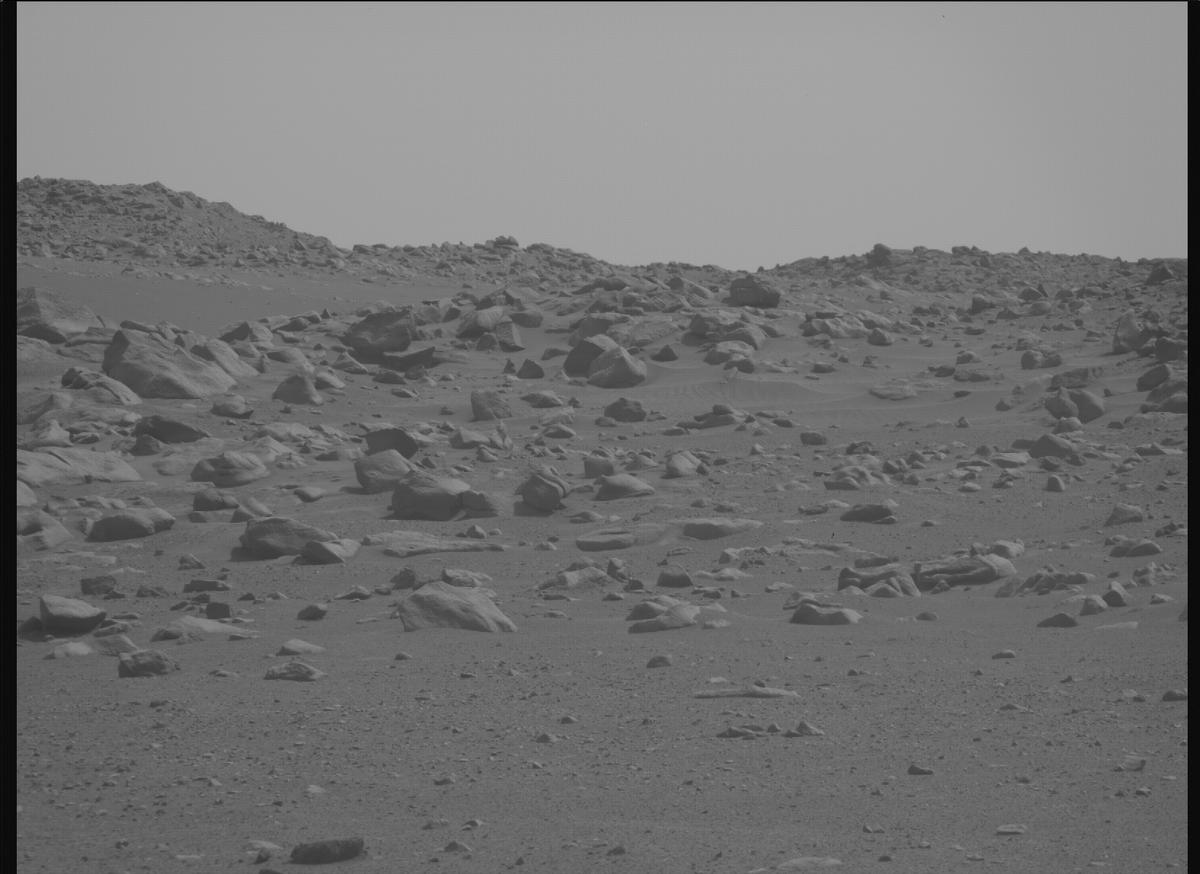 This image was taken by MCZ_RIGHT onboard NASA's Mars rover Perseverance on Sol 1286