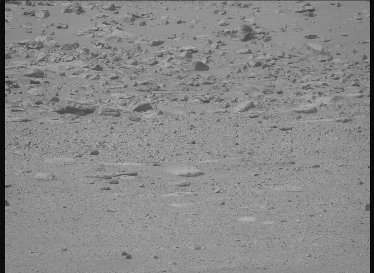 This image was taken by MCZ_RIGHT onboard NASA's Mars rover Perseverance on Sol 1288