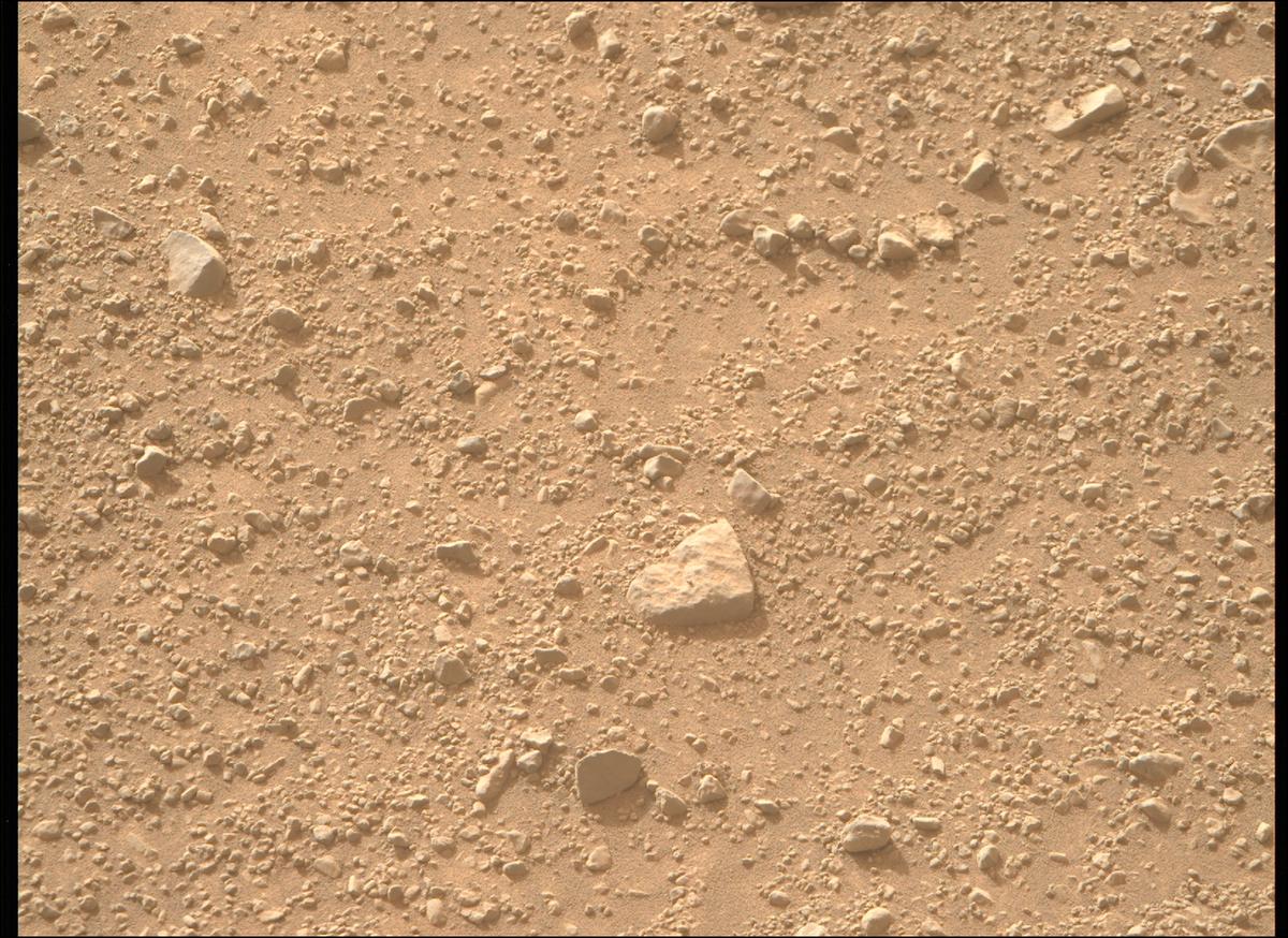 This image was taken by MCZ_RIGHT onboard NASA's Mars rover Perseverance on Sol 1288