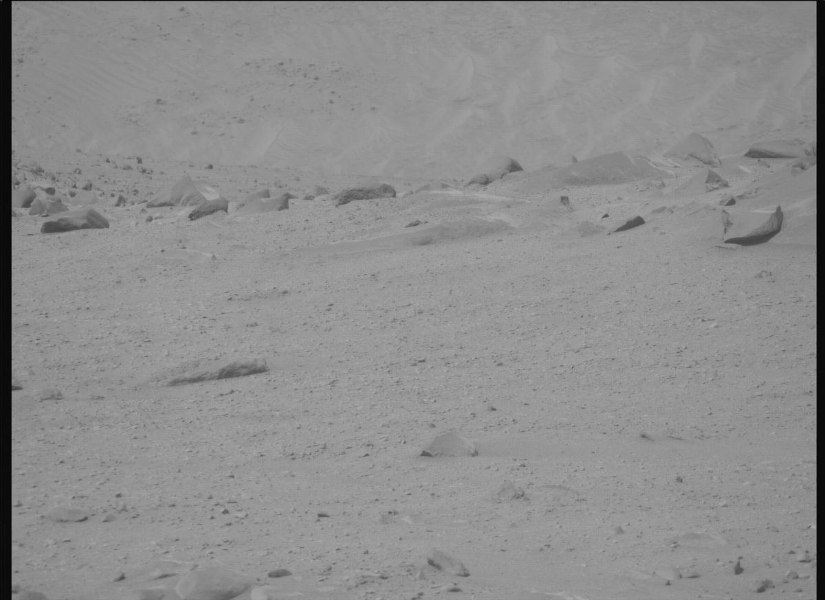 This image was taken by MCZ_RIGHT onboard NASA's Mars rover Perseverance on Sol 1289