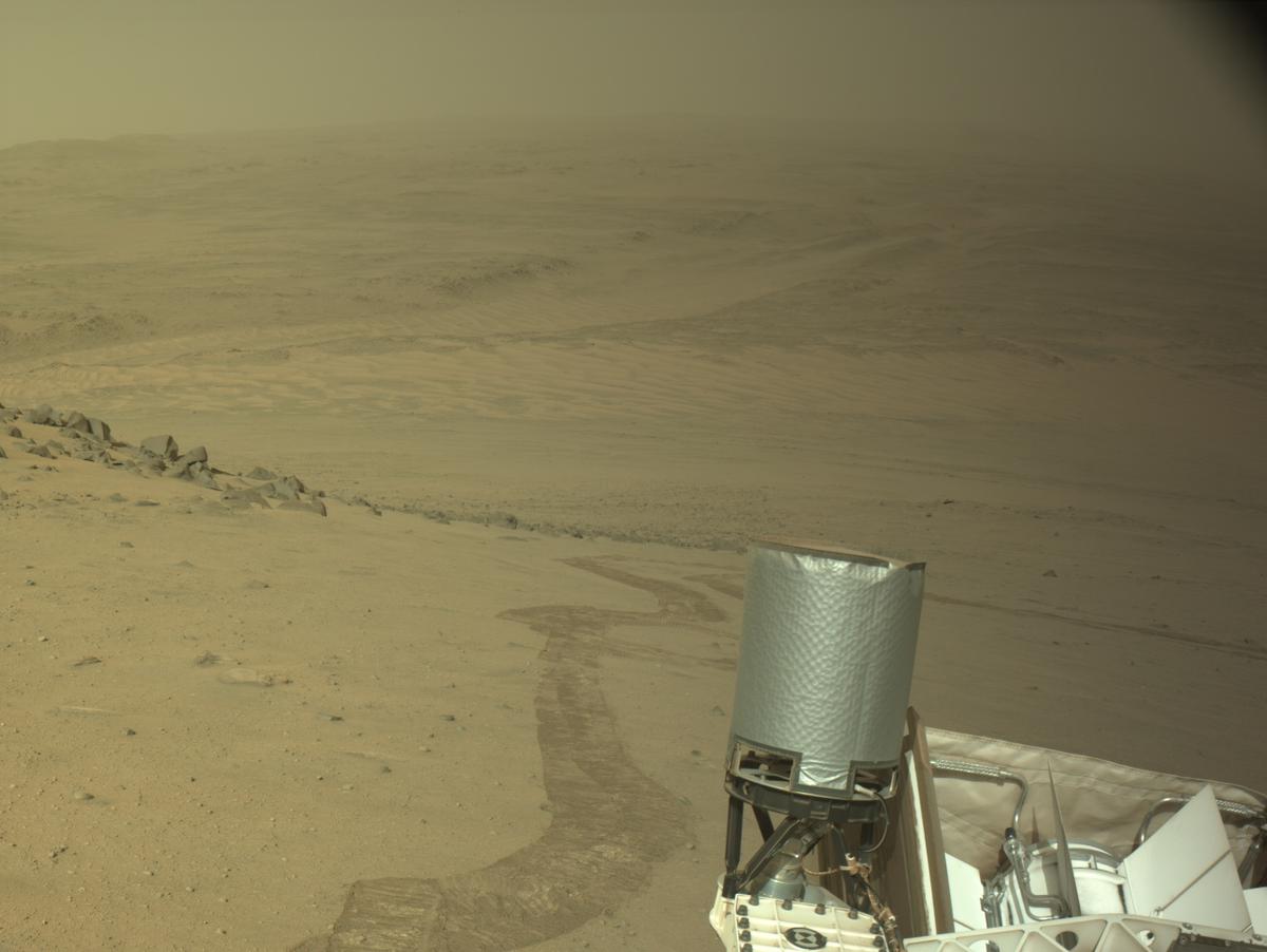 This image was taken by NAVCAM_LEFT onboard NASA's Mars rover Perseverance on Sol 1290