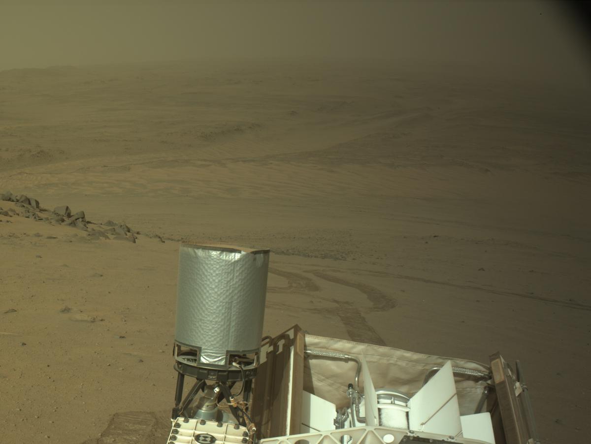 This image was taken by NAVCAM_RIGHT onboard NASA's Mars rover Perseverance on Sol 1290