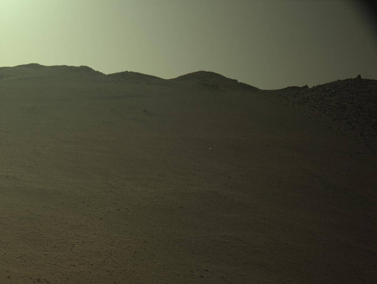 This image was taken by NAVCAM_RIGHT onboard NASA's Mars rover Perseverance on Sol 1293