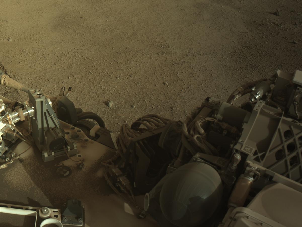 This image was taken by NAVCAM_RIGHT onboard NASA's Mars rover Perseverance on Sol 1293
