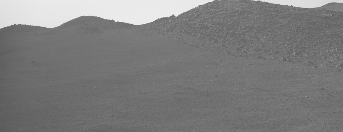 This image was taken by NAVCAM_RIGHT onboard NASA's Mars rover Perseverance on Sol 1293