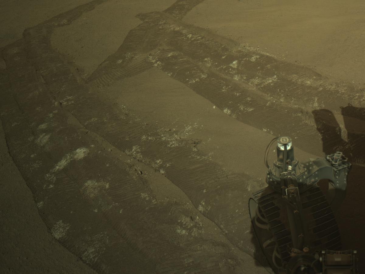 This image was taken by NAVCAM_LEFT onboard NASA's Mars rover Perseverance on Sol 1295