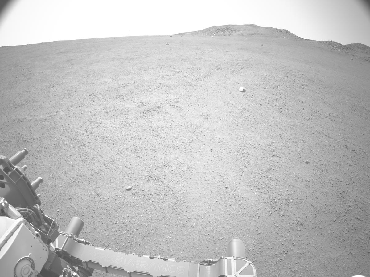 This image was taken by NAVCAM_LEFT onboard NASA's Mars rover Perseverance on Sol 1295