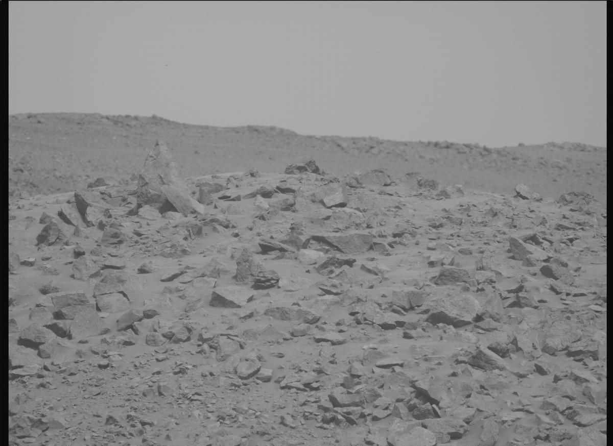 This image was taken by MCZ_LEFT onboard NASA's Mars rover Perseverance on Sol 1297