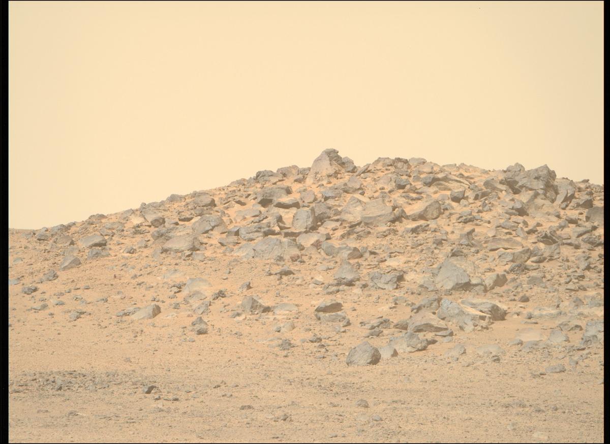 This image was taken by MCZ_RIGHT onboard NASA's Mars rover Perseverance on Sol 1297