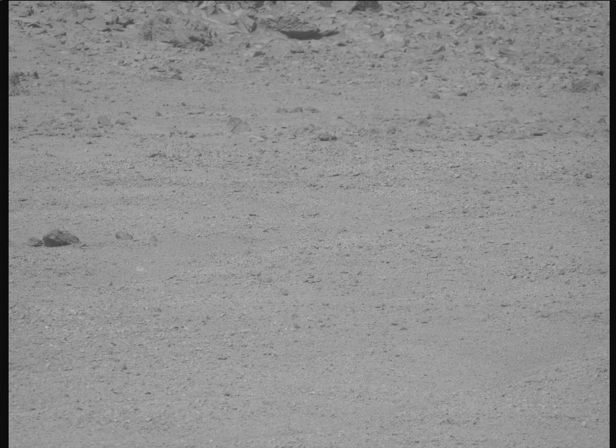 This image was taken by MCZ_RIGHT onboard NASA's Mars rover Perseverance on Sol 1297