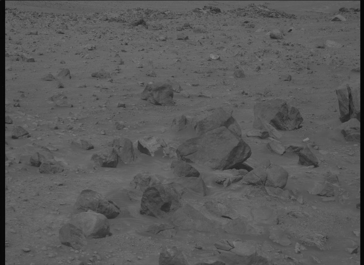 This image was taken by MCZ_LEFT onboard NASA's Mars rover Perseverance on Sol 1302