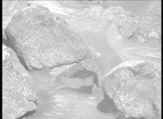 View image taken on Mars, Mars Perseverance Sol 1302: Right Mastcam-Z Camera