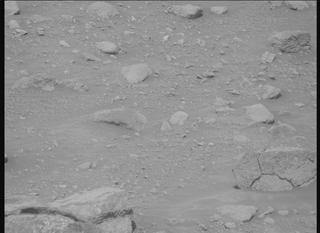 View image taken on Mars, Mars Perseverance Sol 1303: Right Mastcam-Z Camera