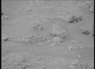 View image taken on Mars, Mars Perseverance Sol 1303: Right Mastcam-Z Camera