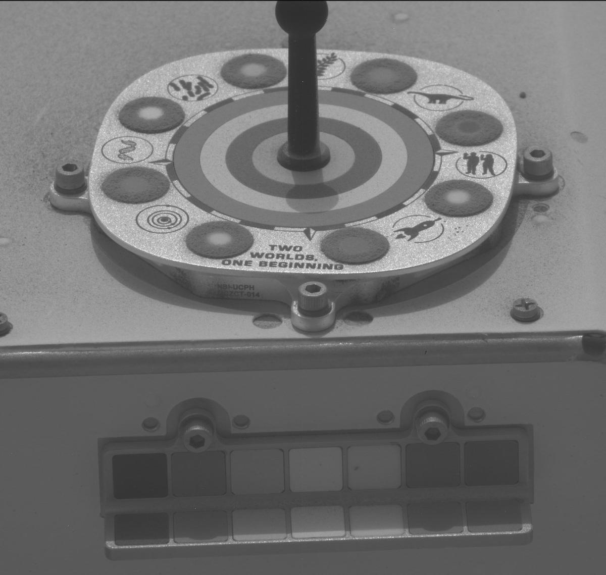 This image was taken by MCZ_RIGHT onboard NASA's Mars rover Perseverance on Sol 1303