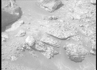 View image taken on Mars, Mars Perseverance Sol 1304: Left Mastcam-Z Camera