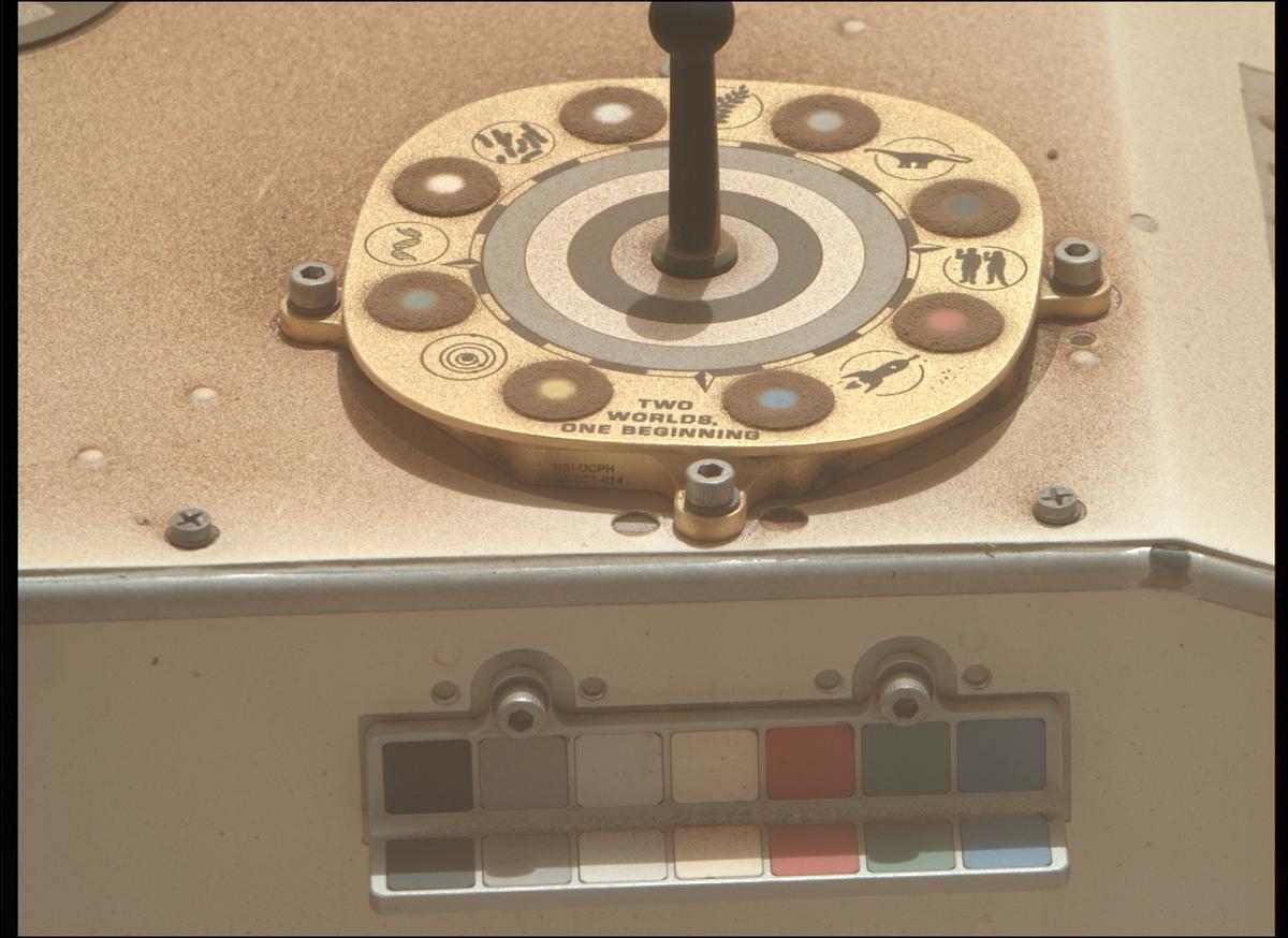 This image was taken by MCZ_RIGHT onboard NASA's Mars rover Perseverance on Sol 1305