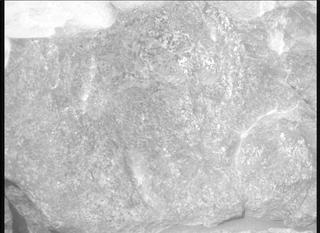 View image taken on Mars, Mars Perseverance Sol 1305: Right Mastcam-Z Camera