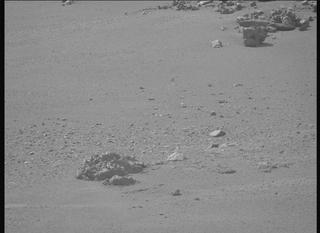 View image taken on Mars, Mars Perseverance Sol 1306: Right Mastcam-Z Camera